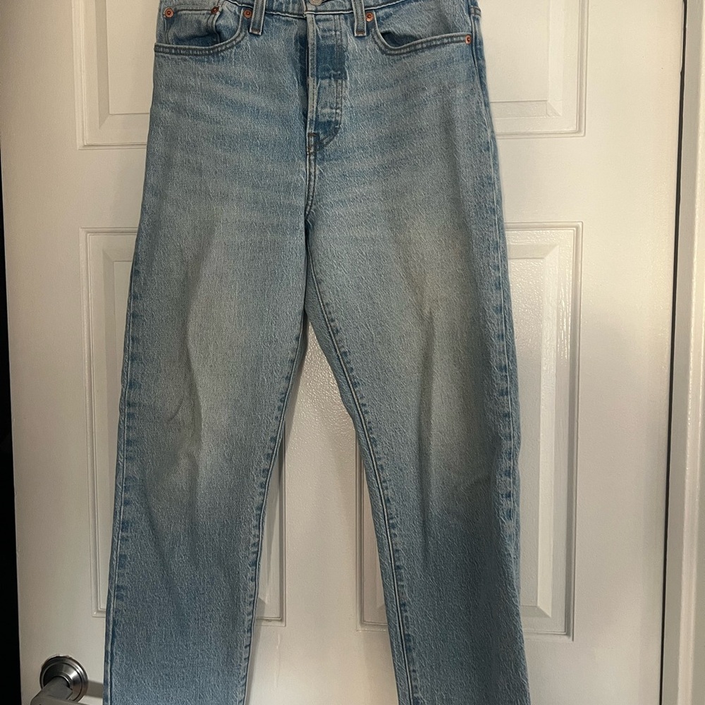 Levi’s Straight Jeans